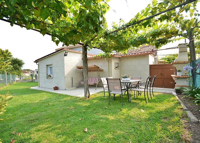 Galihost - Casa Con Jardin En Pontevedra
